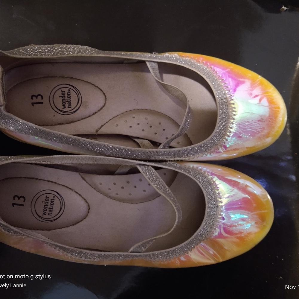 Wonder nation, 13 size, metallic luminescence